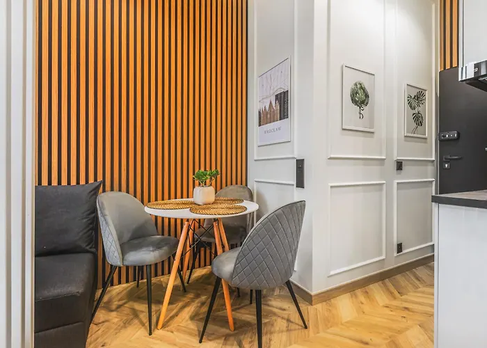 Wyjatkowe Miejsce W Sercu Wroclawia * Вроцлав