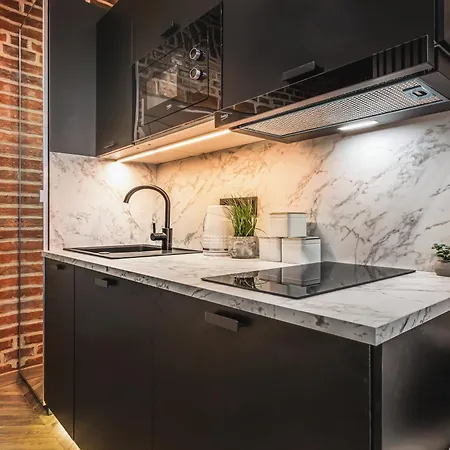 Wyjątkowe Miejsce W Sercu Wrocławia Apartament *